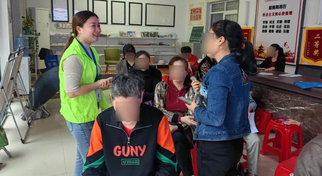 永州方盛天鸿肿瘤医院志愿者将温暖送至肿瘤患者家中